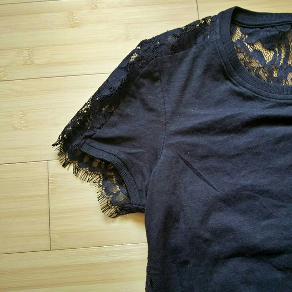 Peek-a-boo Lace Top - Picture 4 of 16